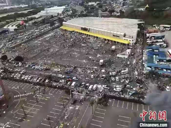 南非骚乱亲历者：“此刻我只想好好活着”(图1)